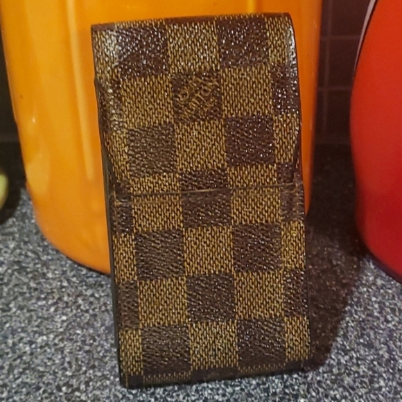 Louis Vuitton Handbags - Louis Vuitton Case